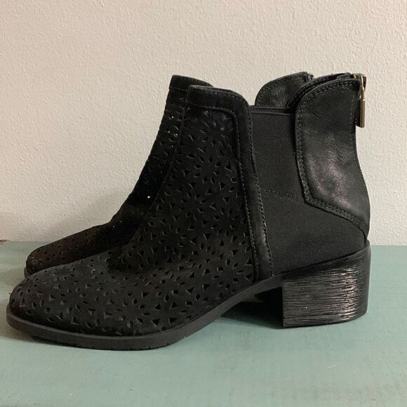 Kenneth Cole‎ reaction black leather boots. Salt gore western booties - Picture 1 of 9